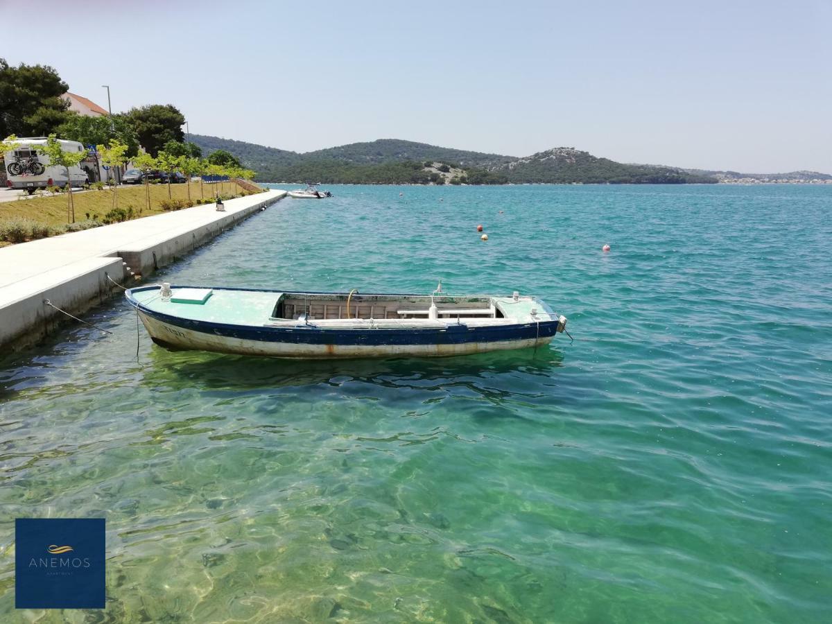 Anemos Apartman Tisno Exterior photo